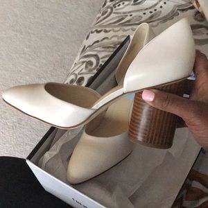 Cream NineWest heel